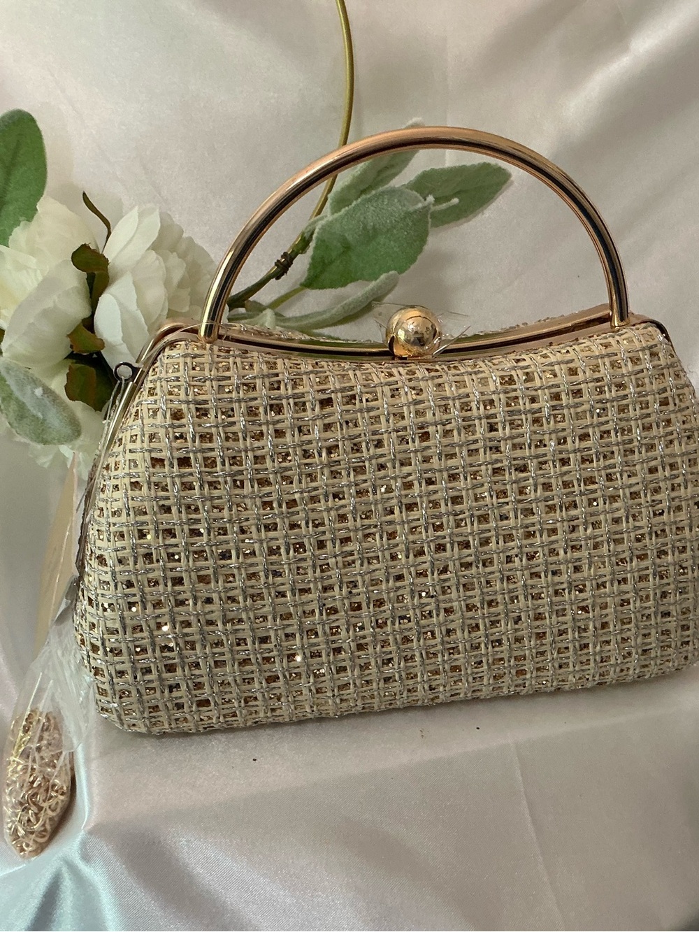 NWT D’Margeaux Elegant Woven Cream Evening Handbag with Chain - Picture 5 of 7